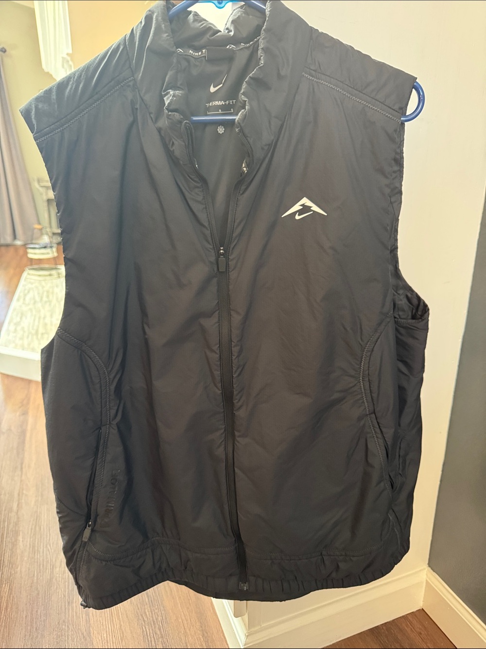Nike trail run Black Sleeveless Windbreaker Vest with Reflective Logo